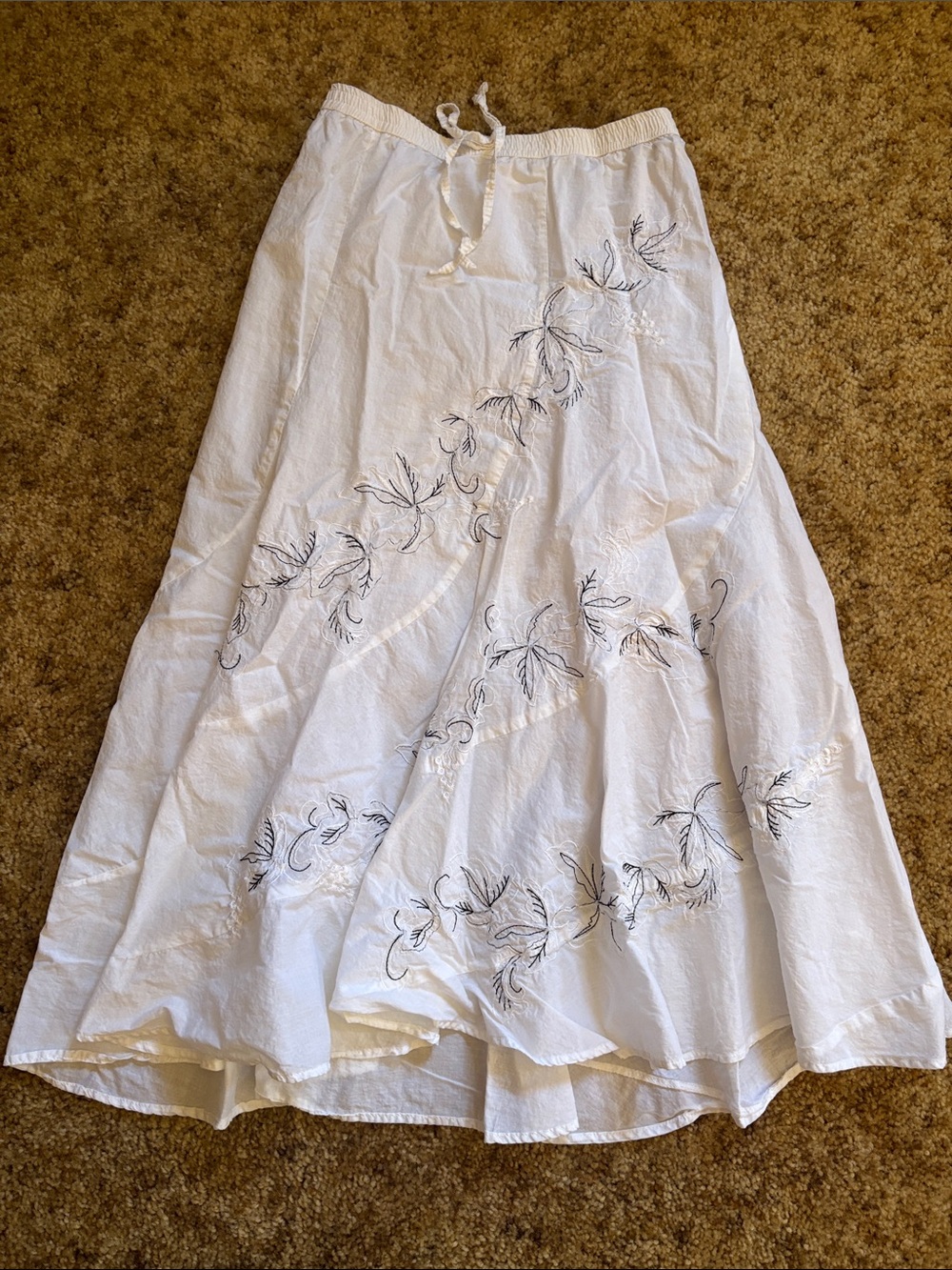 Skirt with Black Floral Embroidery